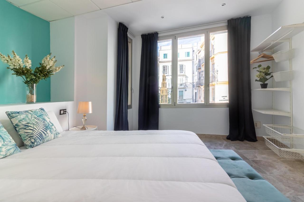 Saenz Suites Gallery By Bossh! Apartments มาลากา ภายนอก รูปภาพ